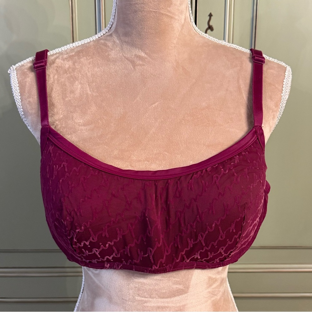 Pink- Elegant Burgundy Push Up with pink written across the Bralette